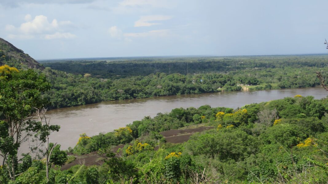 Amenazas a guardaparques de la Amazonía
